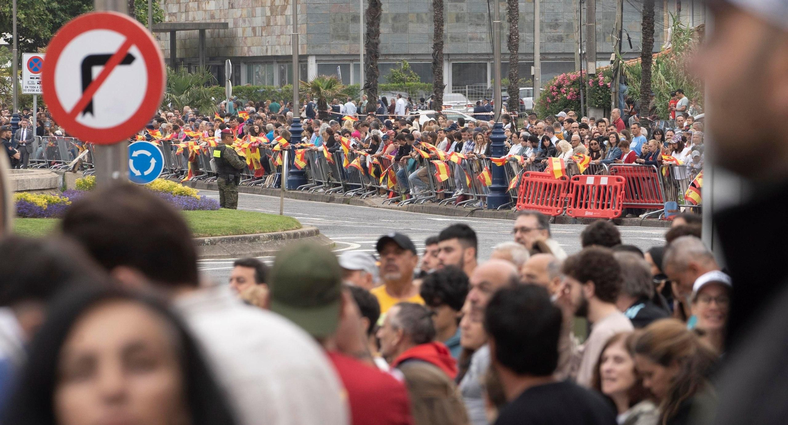 Galería | Las mejores imágenes del histórico Día de las Fuerzas Armadas en Vigo