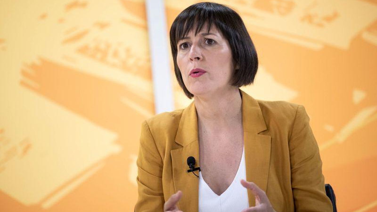 SAN CIBRAO DAS VIÑAS (LA REGIÓN-TELEMIÑO). 02/07/2020. OURENSE. La candidata a la Xunta de Galicia por el BNG, Ana Pontón, interviene en una entrevista realizada en Telemiño. FOTO: ÓSCAR PINAL