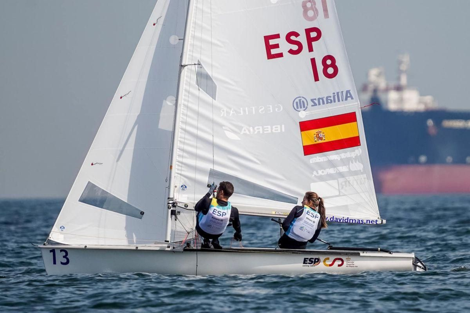 Rodríguez y Mas remontaron puestos y se colocan en el top 10.