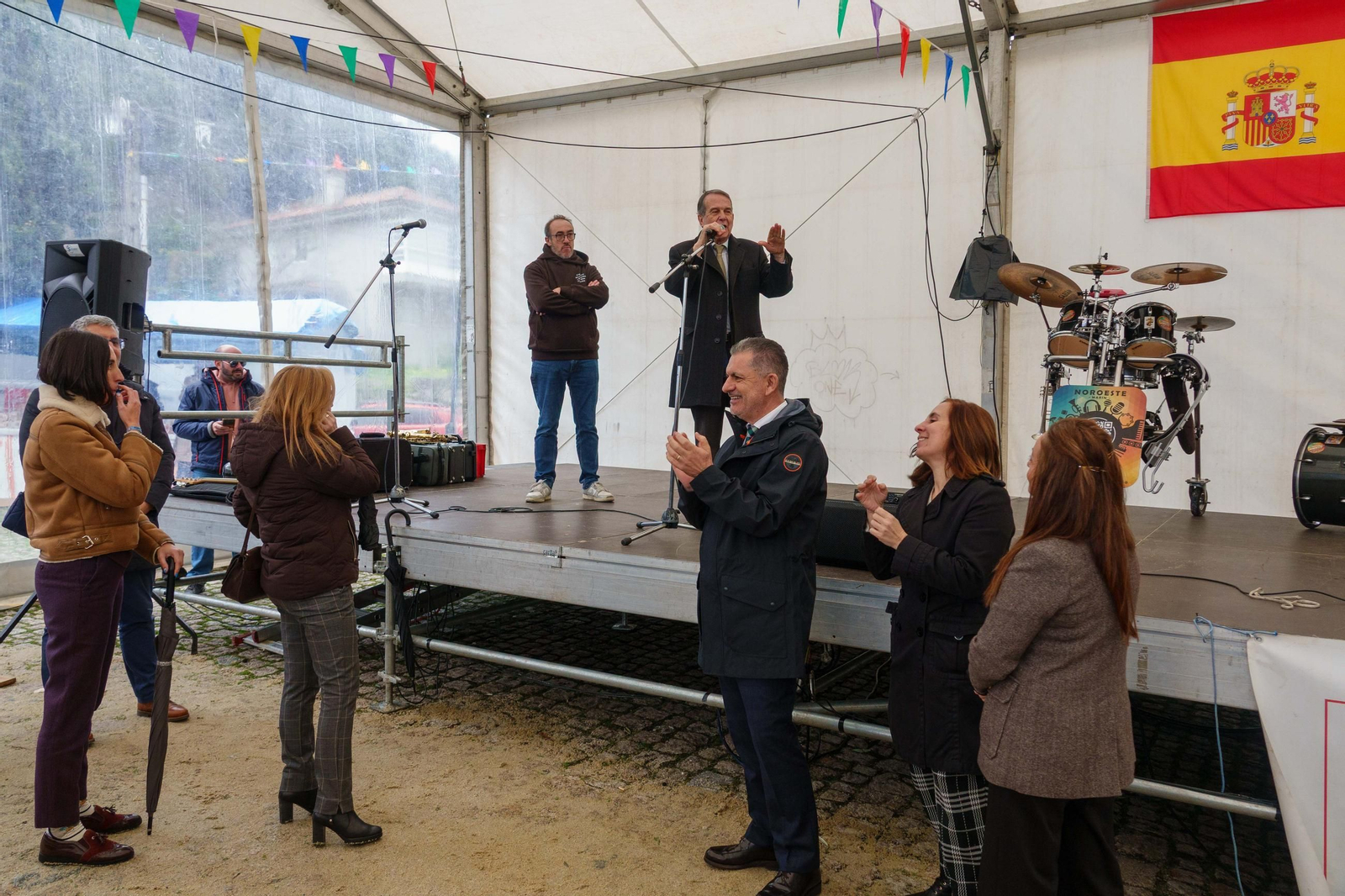 Galería | Vigo celebra As Candelas pese a la lluvia