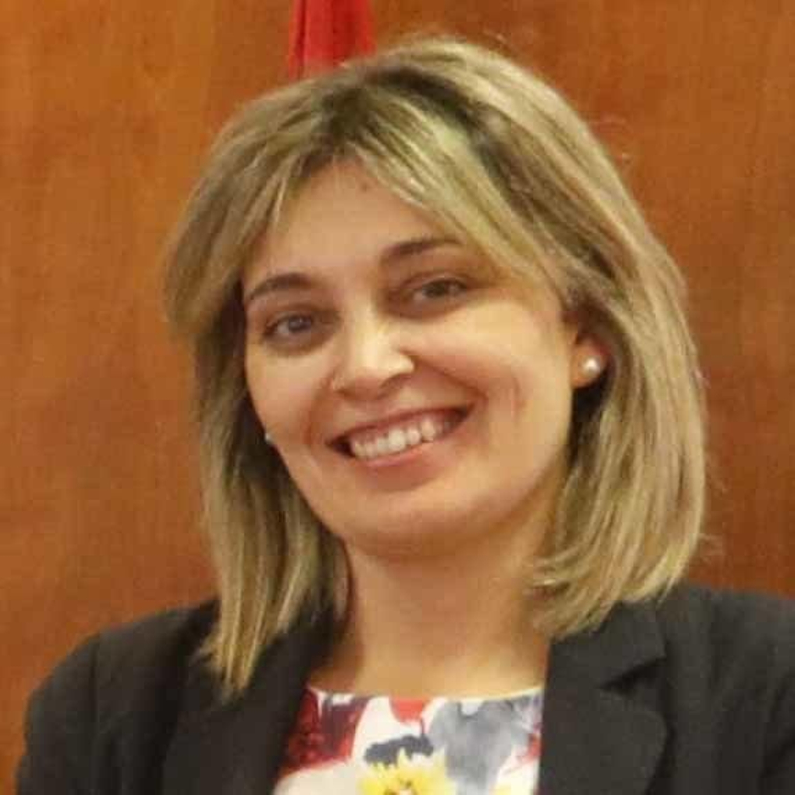 Patricia Rodríguez, Contratación