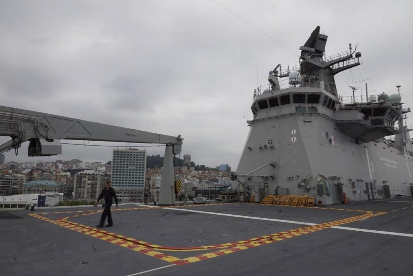 El portaviones Juan Carlos I en Vigo  (80) (1024x684)