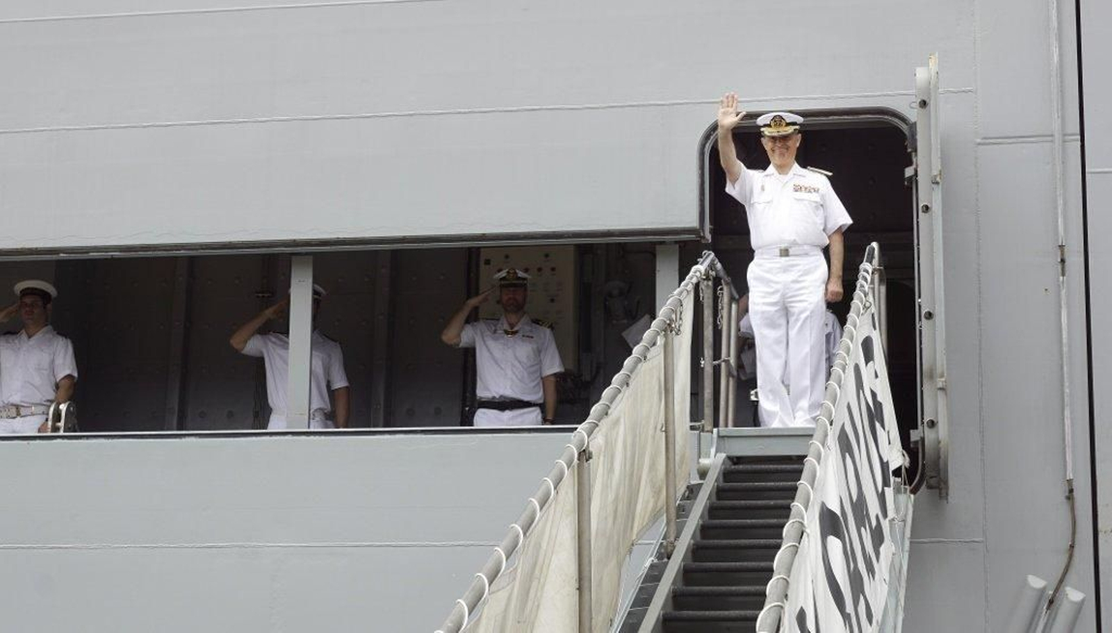 El portaviones Juan Carlos I en Vigo  (17) (1024x583)
