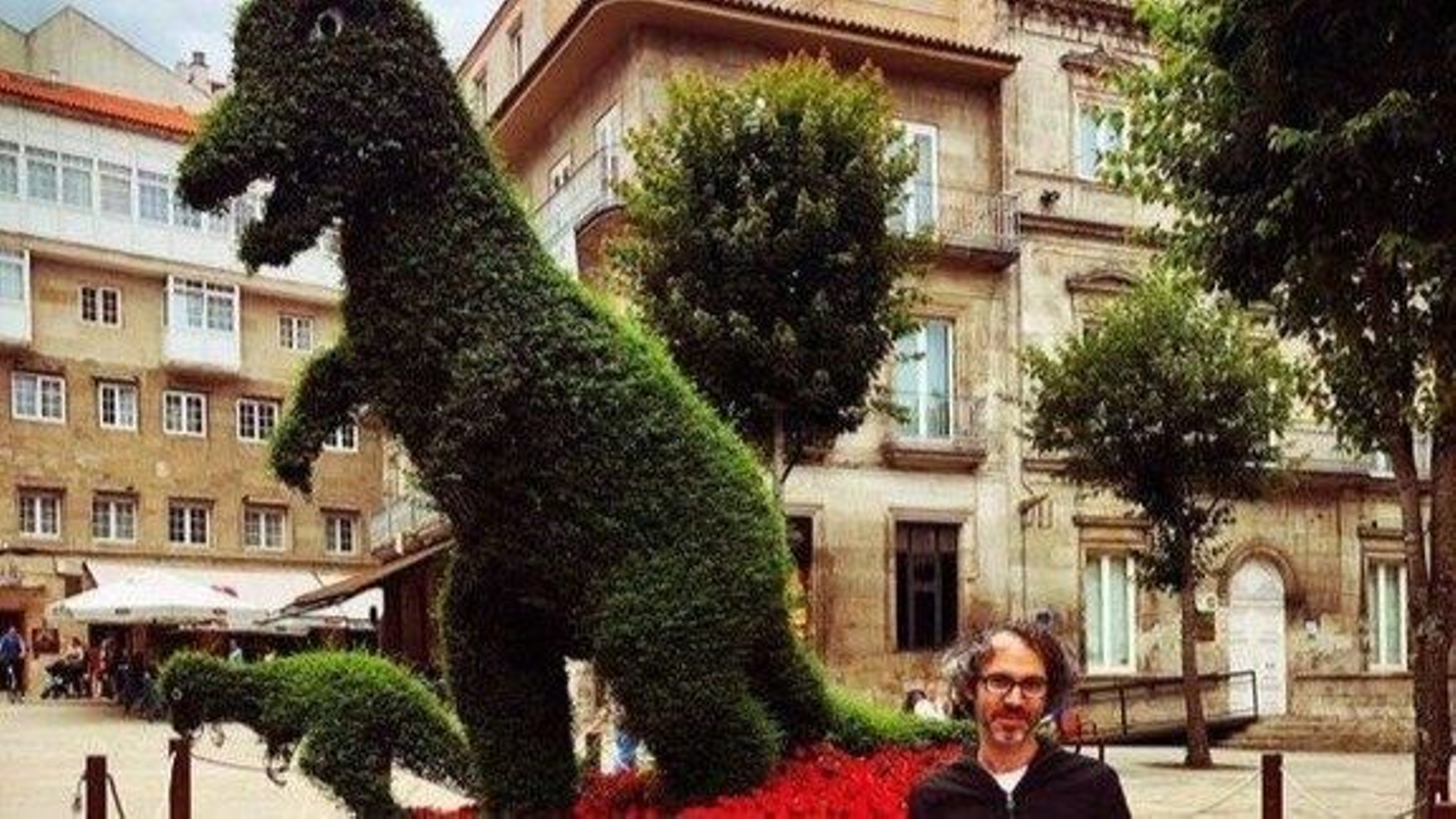 Unha foto do twitter de James Rhodes, na súa visita de 2018.