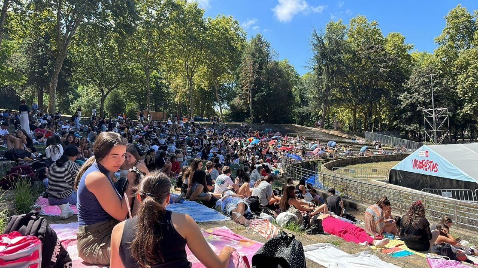 Las gradas de Castrelos repletas de seguidores de Bad Gyal.