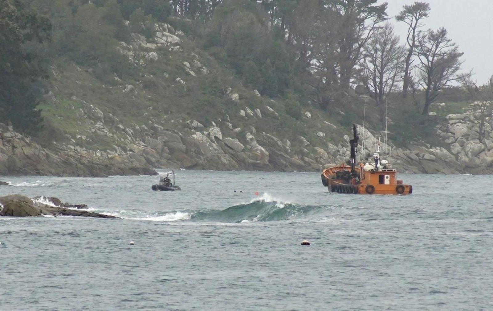 El narcosubmarino en la Ría de Aldán 11