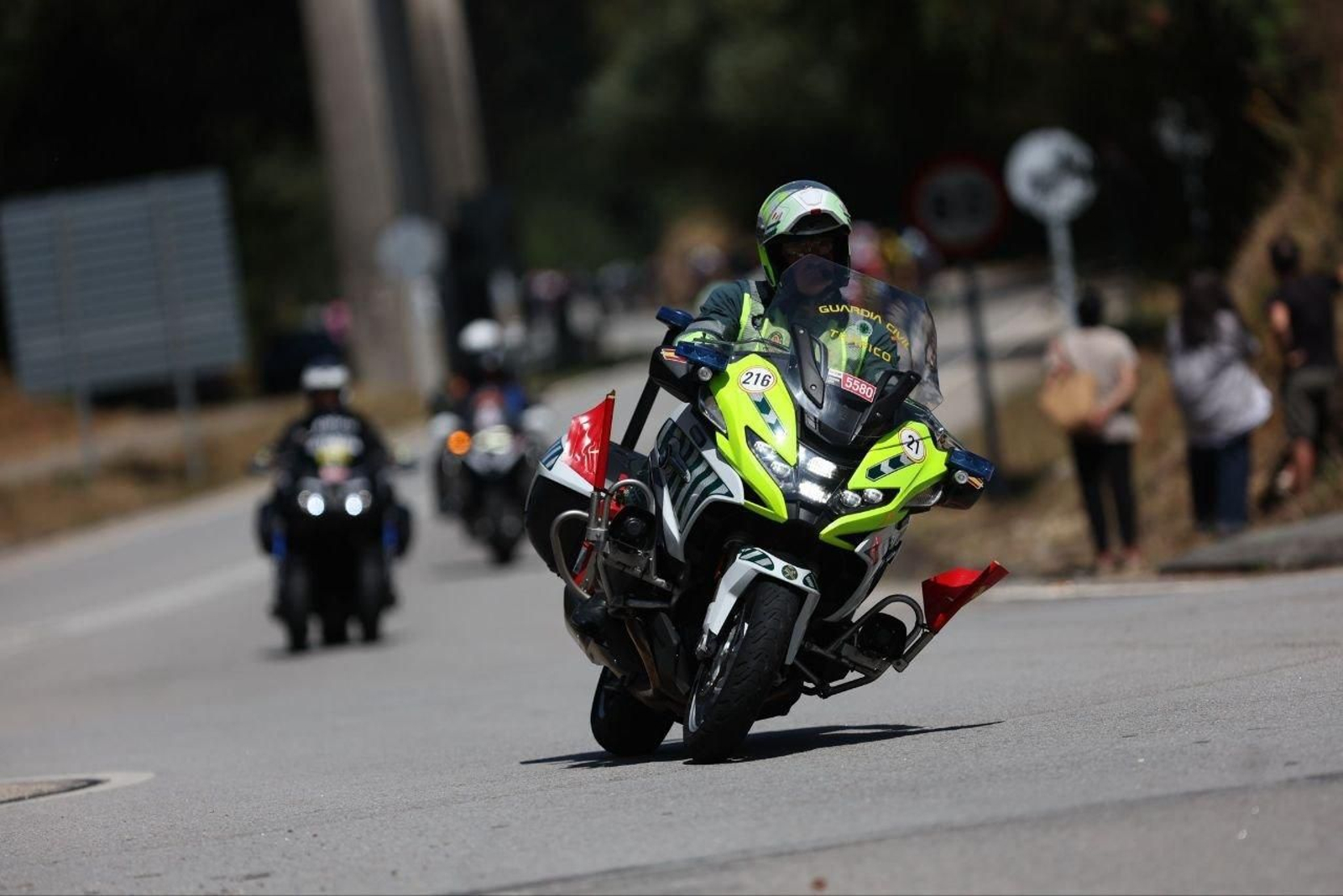 La Guardia Civil en La Vuelta a España.
