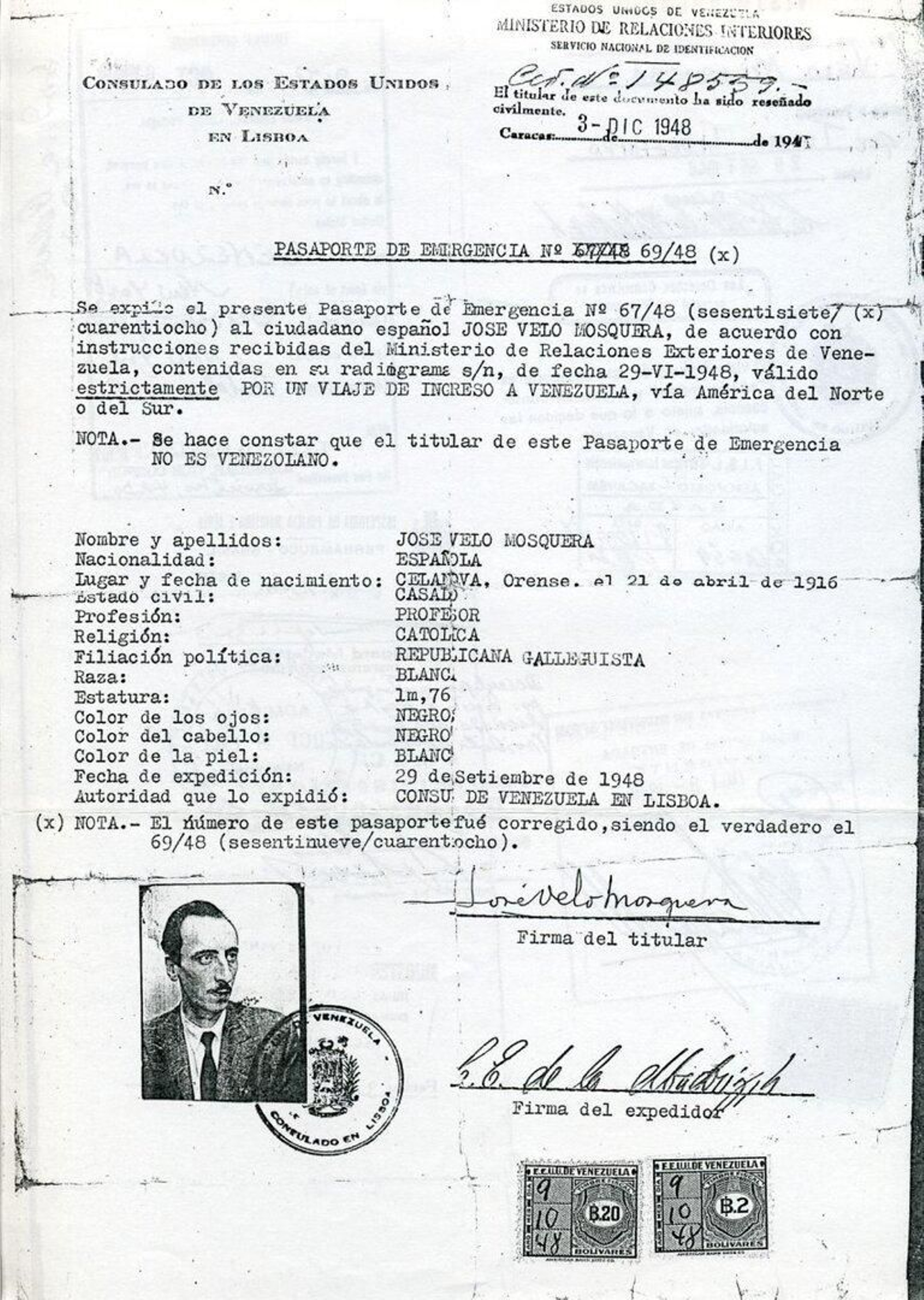 Pasaporte que lle foi expedido en Lisboa.