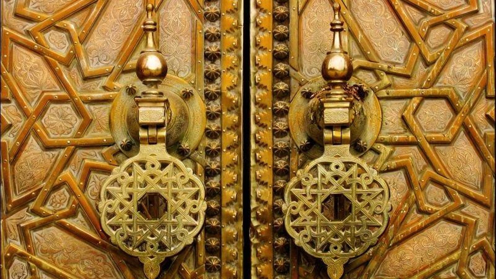 1464683726_7a4ad56305_o - copia