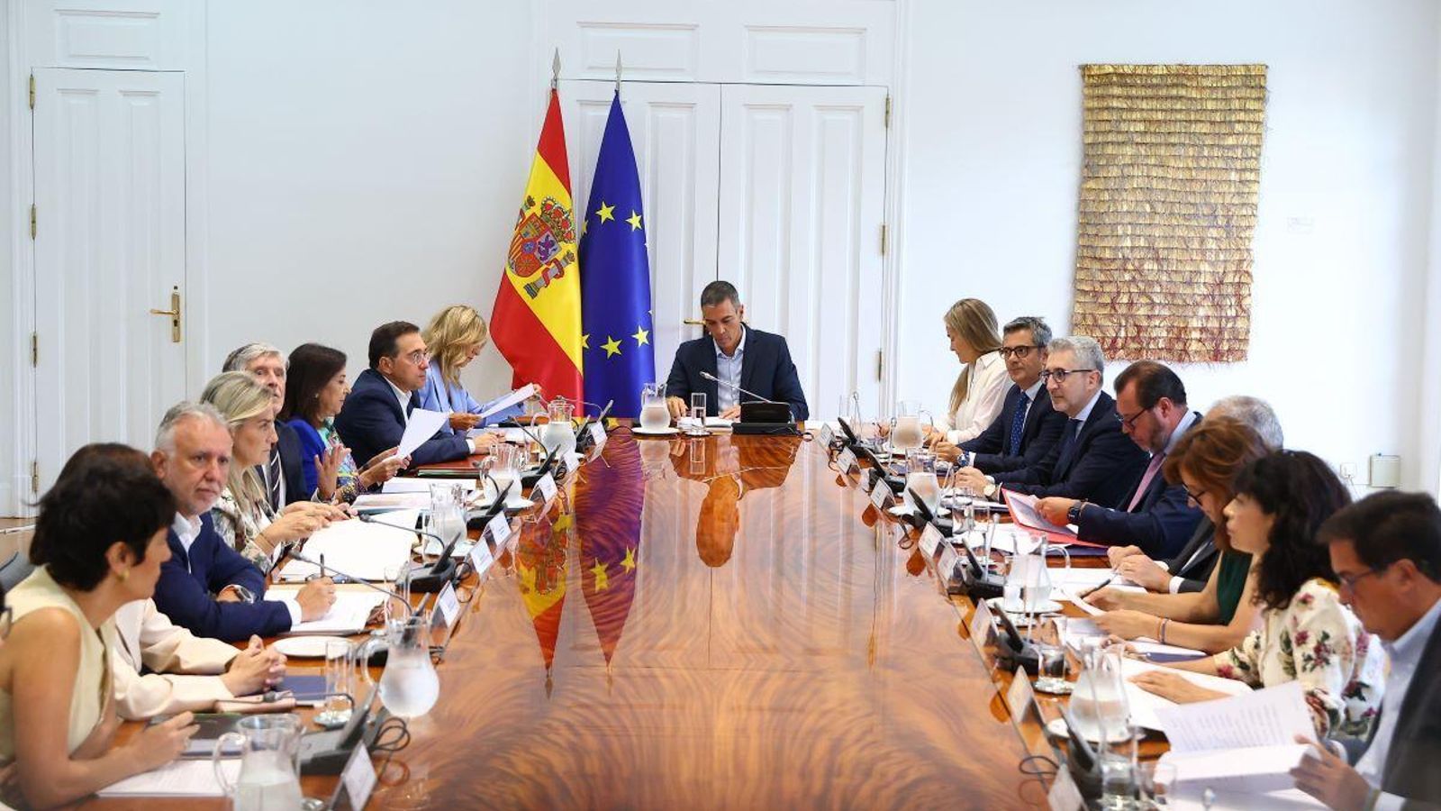 Reunión extraordinaira del Consejo de Seguridad Nacional del gobierno de España para evaluar la situación de Ceuta