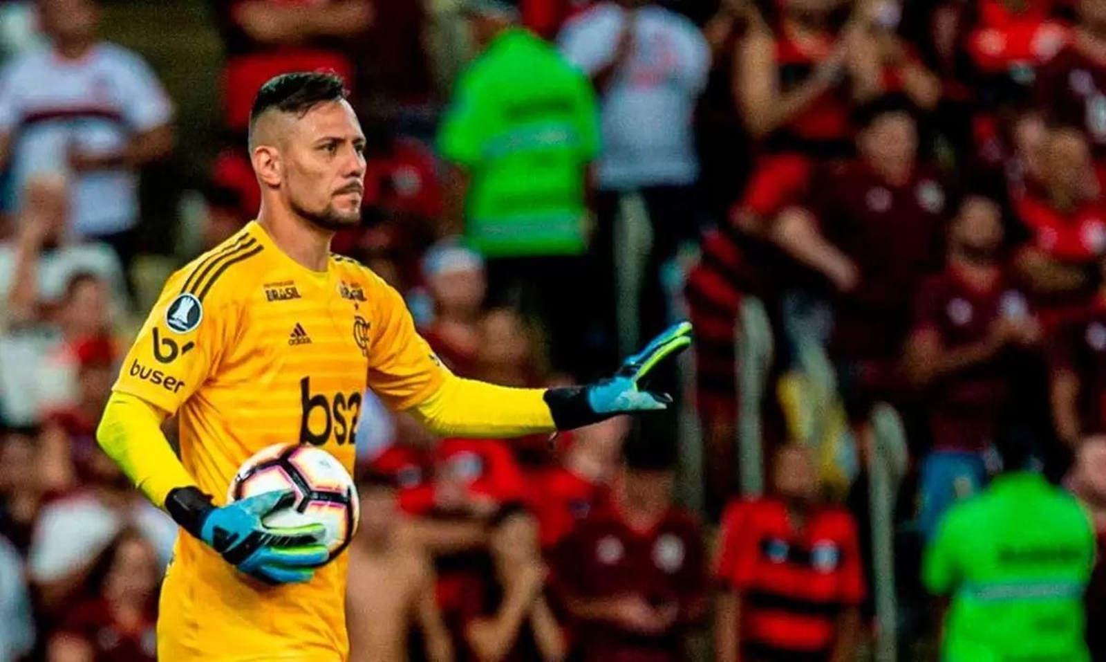 Diego Alves militó en el Flamengo cinco temporadas tras pasar por Almería y Valencia.