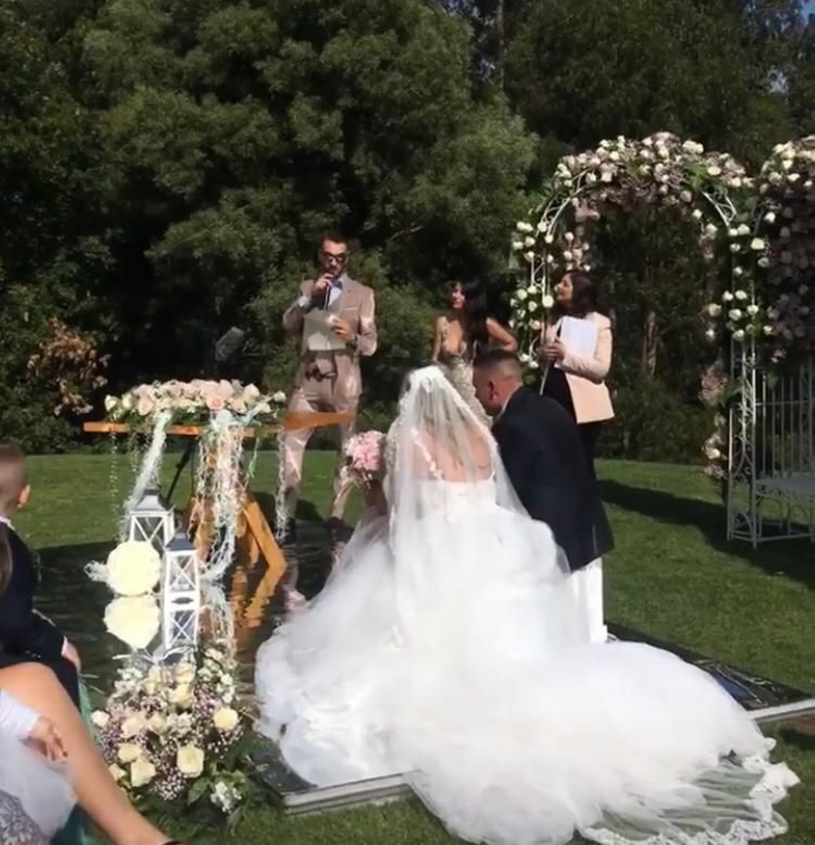 La boda de  Iago Aspas y Jenni Rueda  15