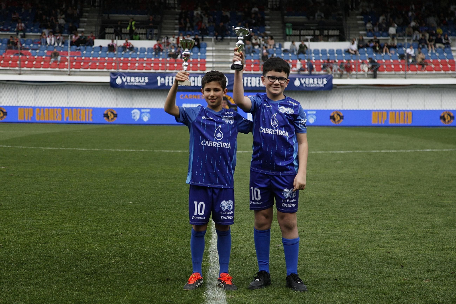 Galería | O Couto rugió ante un victorioso Ourense CF
