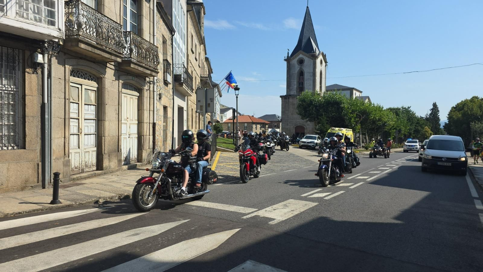 Galería | La XXI Concentración Mototurística reúne a cerca de 400 inscritos en A Pobra de Trives