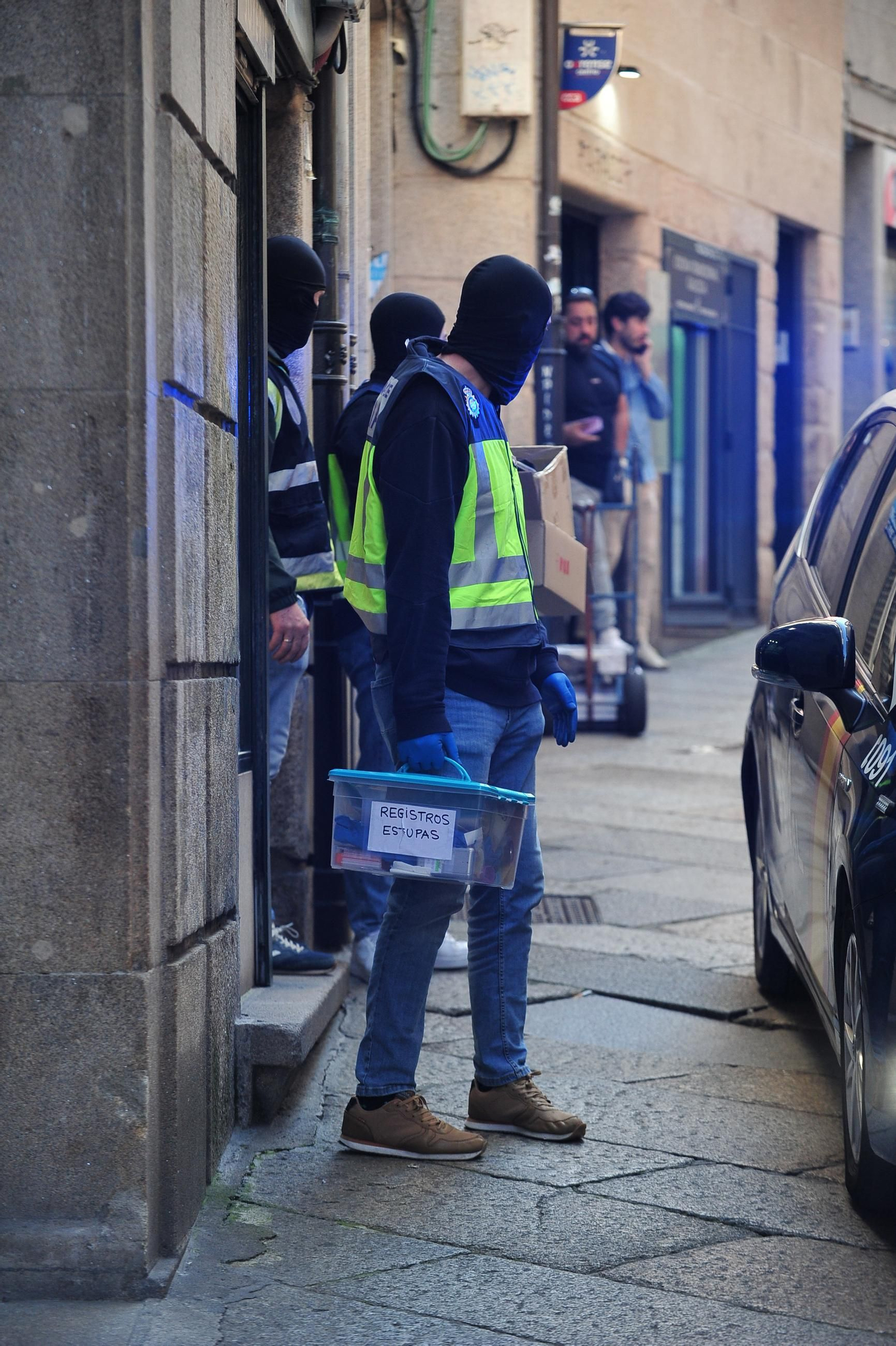 Galería | Golpe policial a la venta de drogas en Ourense