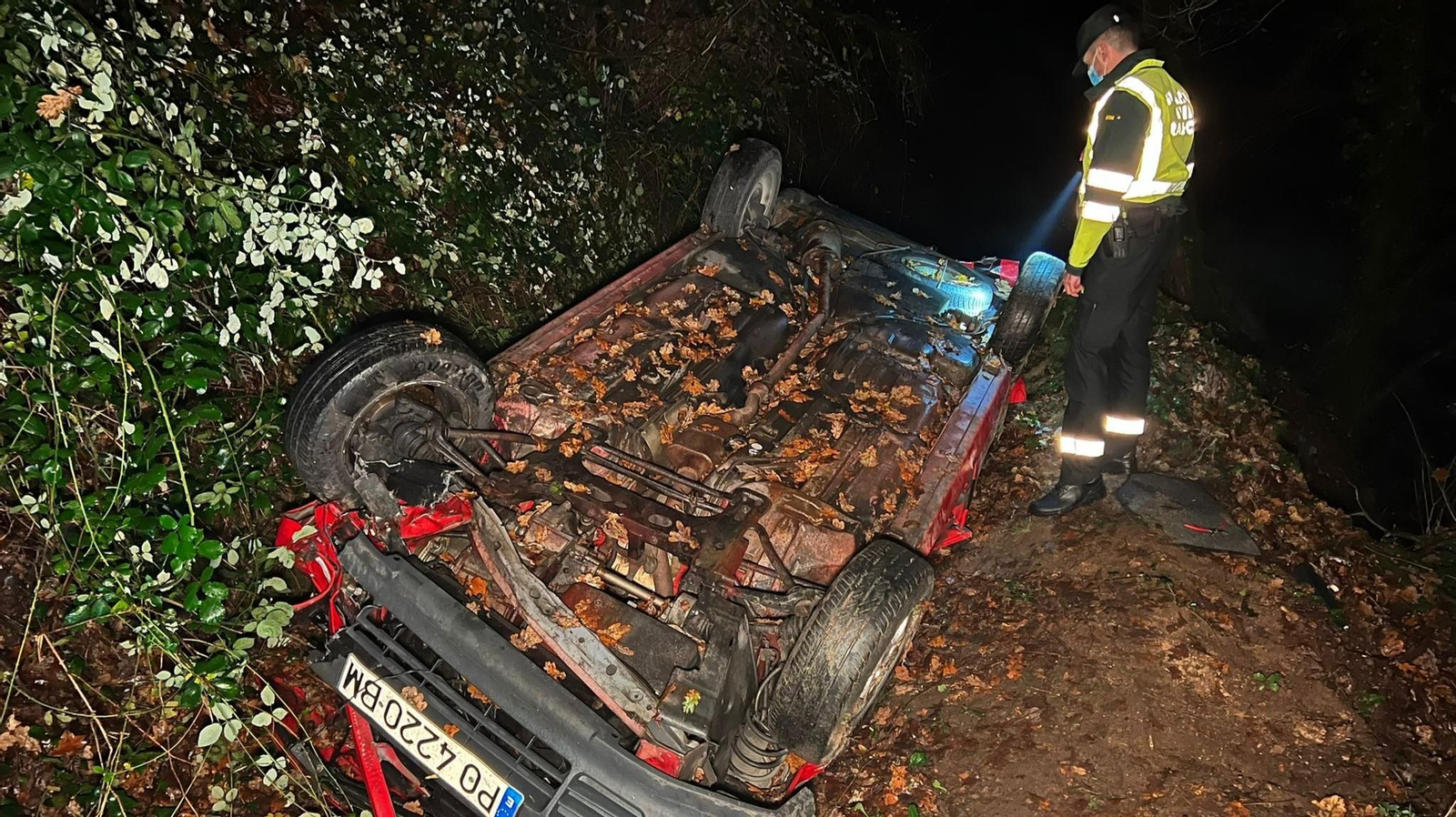 La Guardia Civil, en el lugar del suceso. // Alberte
