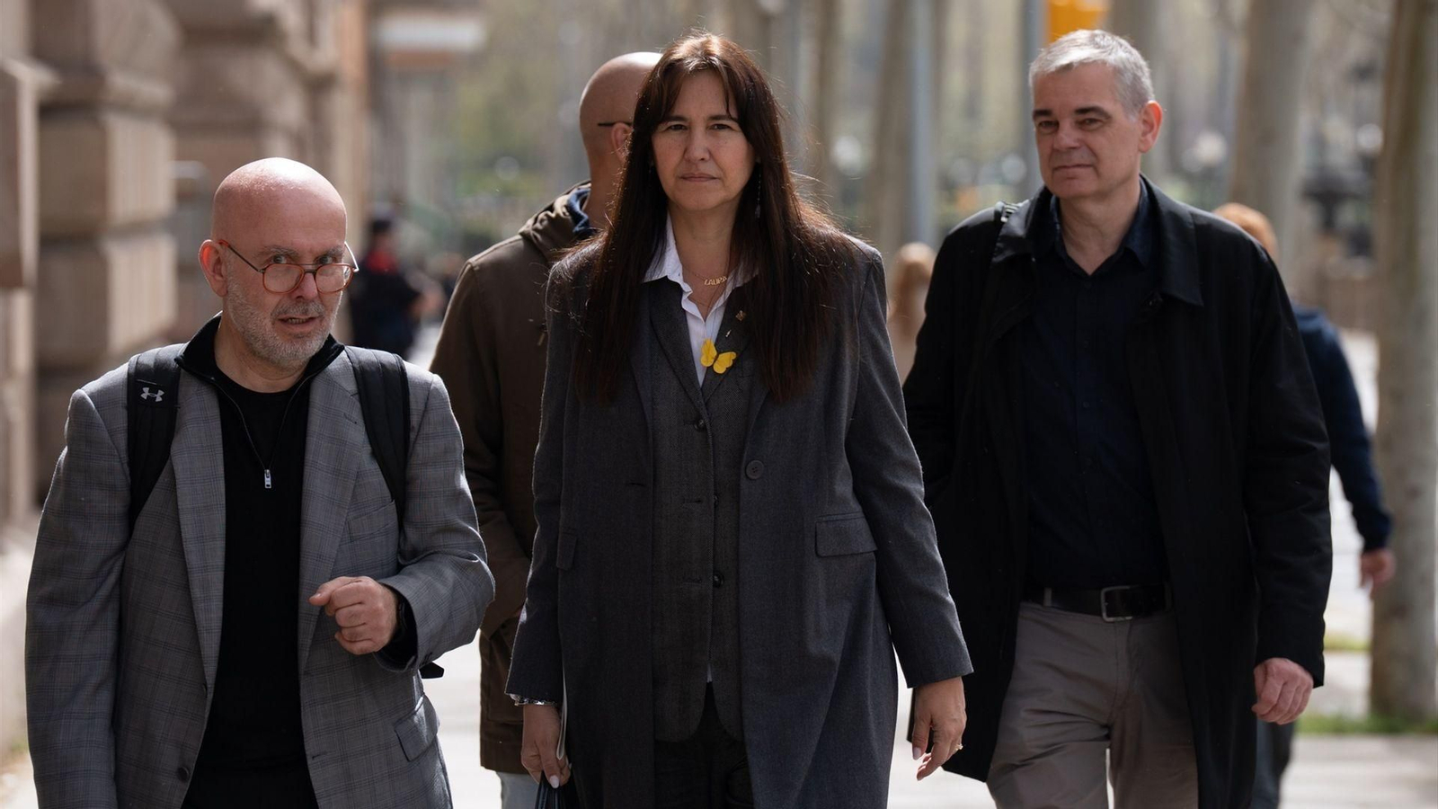 La expresidenta del Parlament de Cataluña Laura Borràs saliendo del Tribunal Superior de Justicia de Cataluña, en una imagen de archivo.