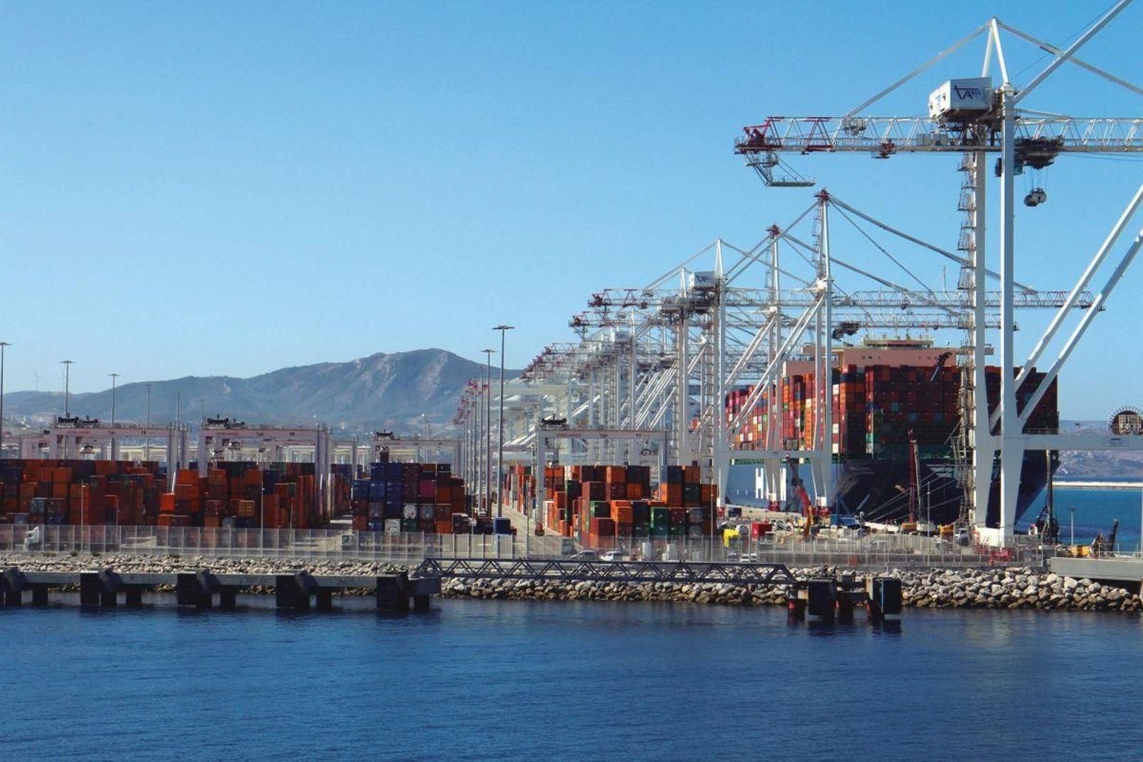 El puerto de Tánger Med, el más grande de África.