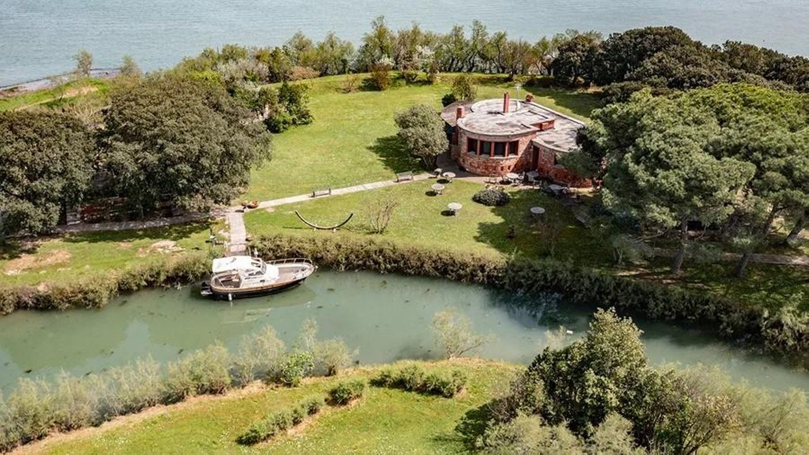Crevan, isla en Venecia
