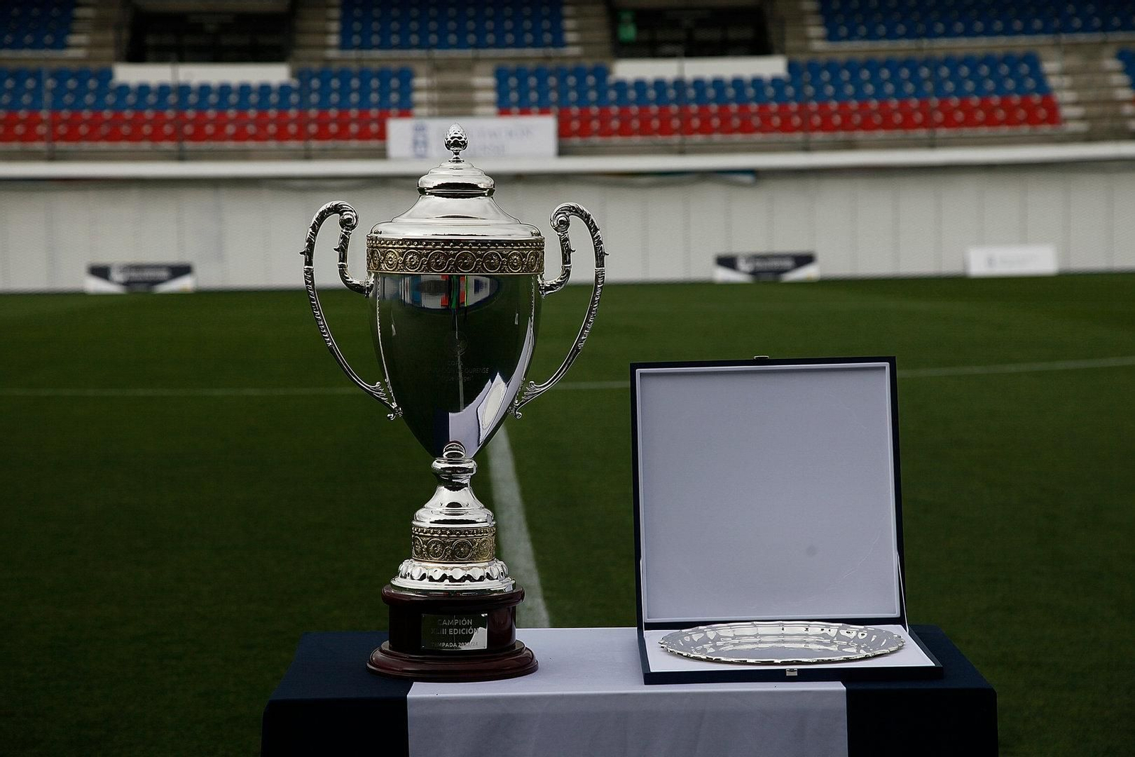 Trofeo de la Copa Diputación.