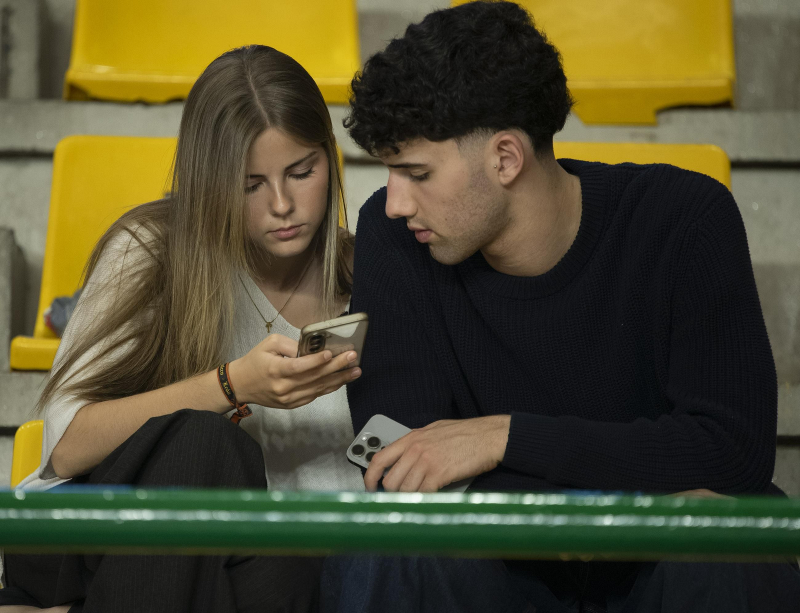 Galería | El Pazo aplaudió a un COB que lo dejó todo ante el Palencia