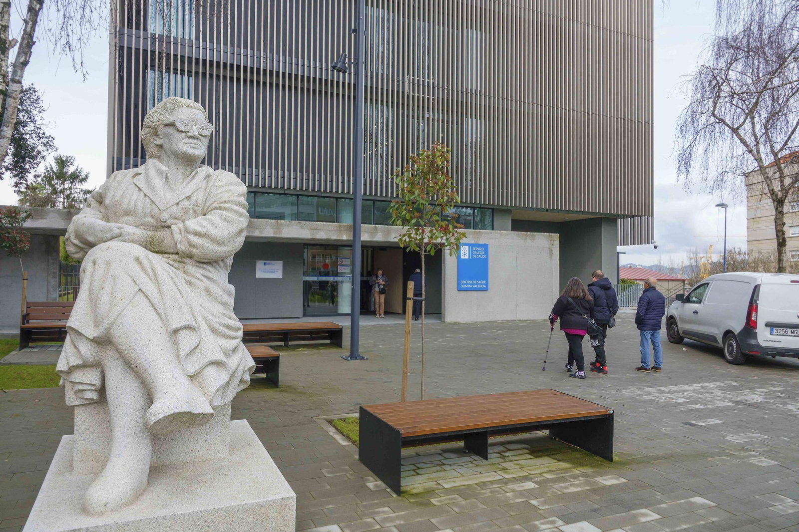 El Olimpia Valencia funciona con los profesionales de López Mora.