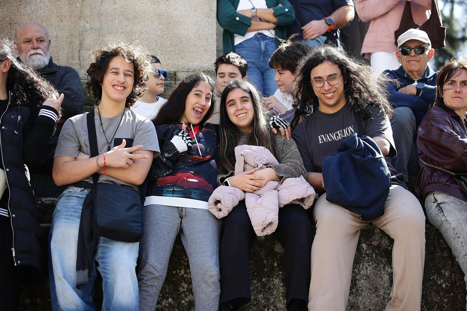 Galería |  Las Madamitas y el buen tiempo conquistan San Lázaro