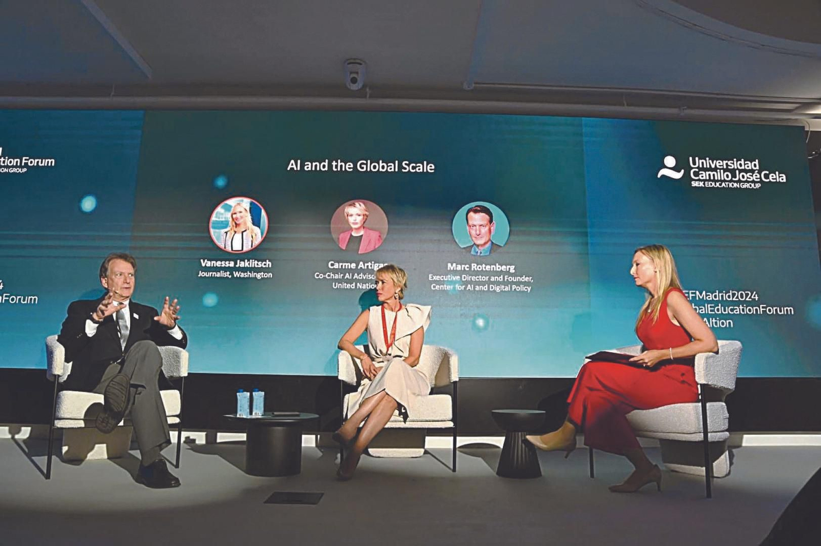 Expertos en educación durante el IV Global Education Forum