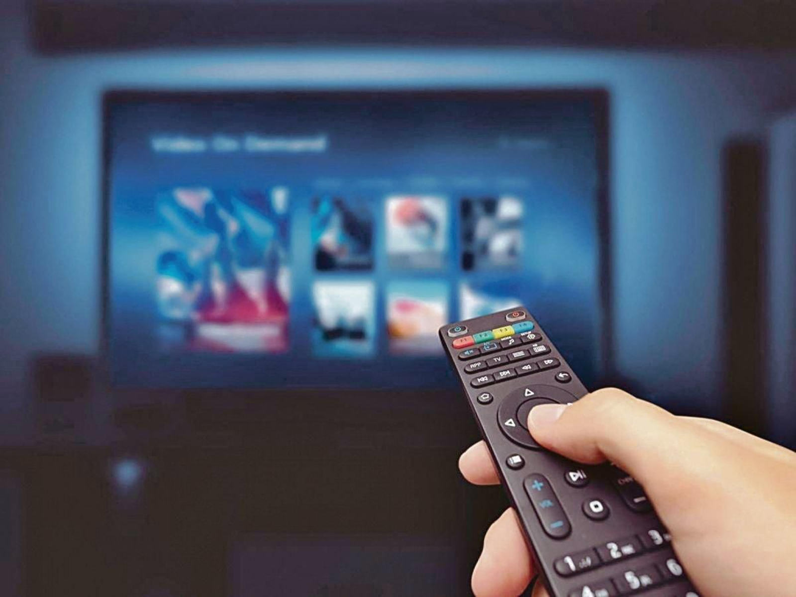 La resintonización es sencilla, y se hace desde el menú Ajustes de la TV.