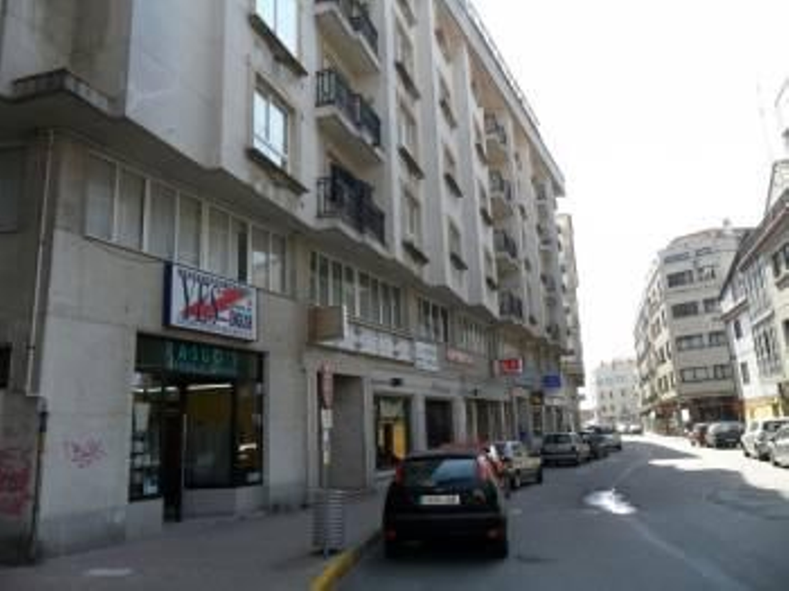 Los edificios Noria 4 y 2 de la calle del mismo nombre. Foto: JLM