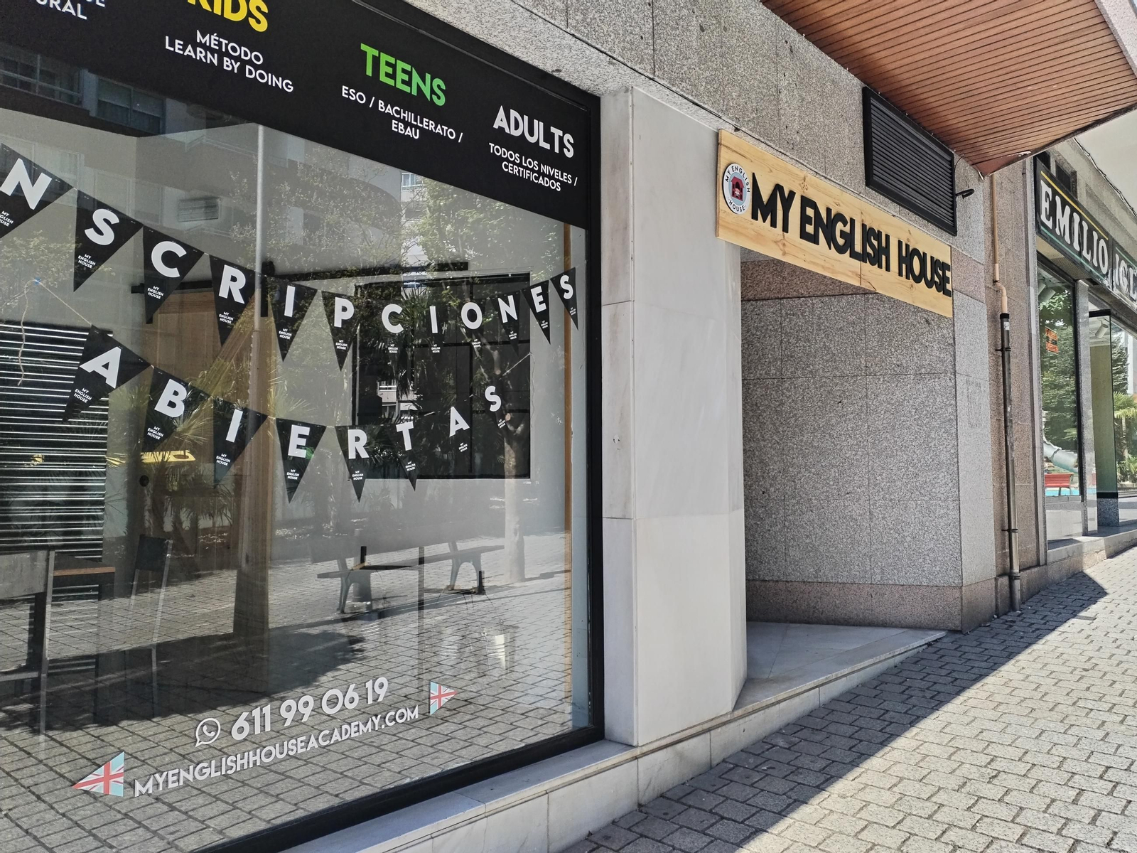 Una nueva academia que acaba de instalarse en la calle Camelias.