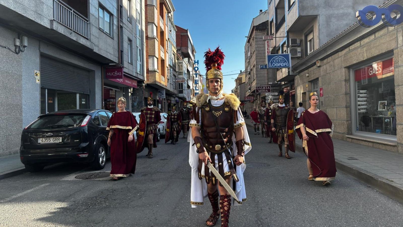 Las tropas romanas protegieron el desfile.