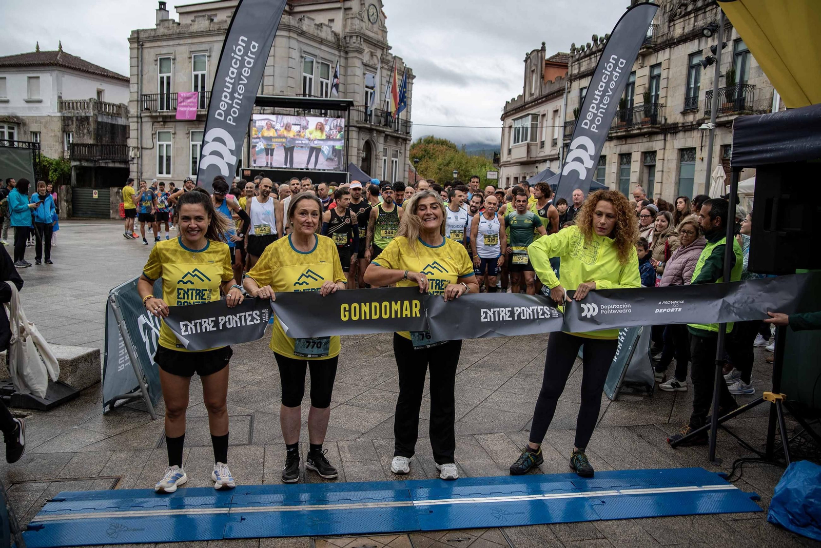 Galería | Gondomar celebra la carrera 'Entrepontes'