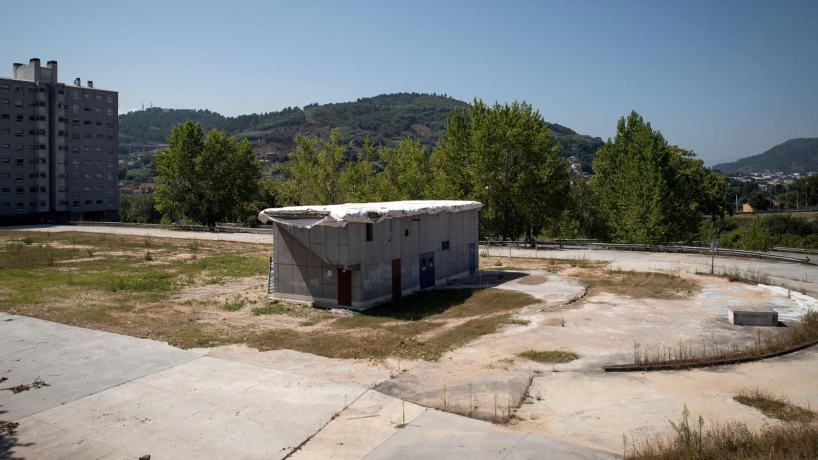 Estado actual del solar en el que se ubicaría la residencia. (FOTO: ÓSCAR PINAL)