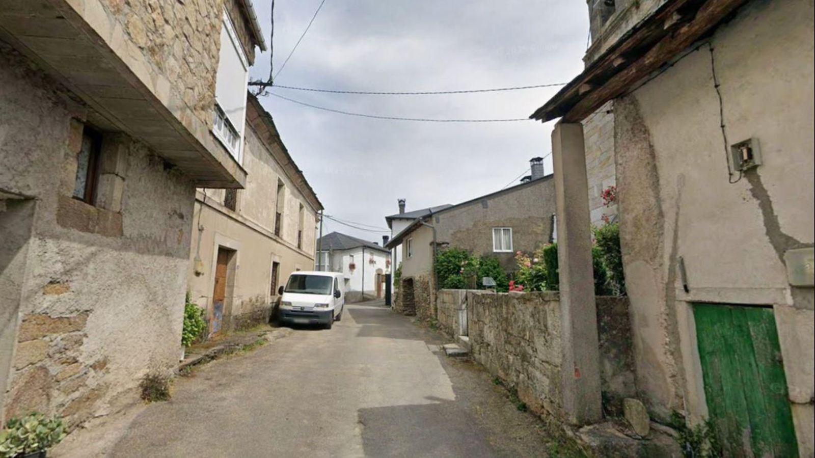 Parroquia de San Mamede, en Viana do Bolo