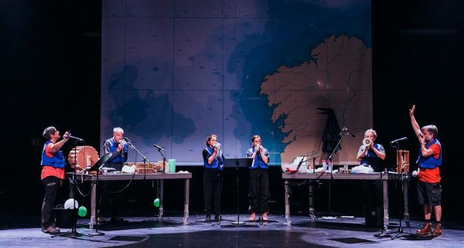 La compañía Chévere abre la programación teatral en Tui.