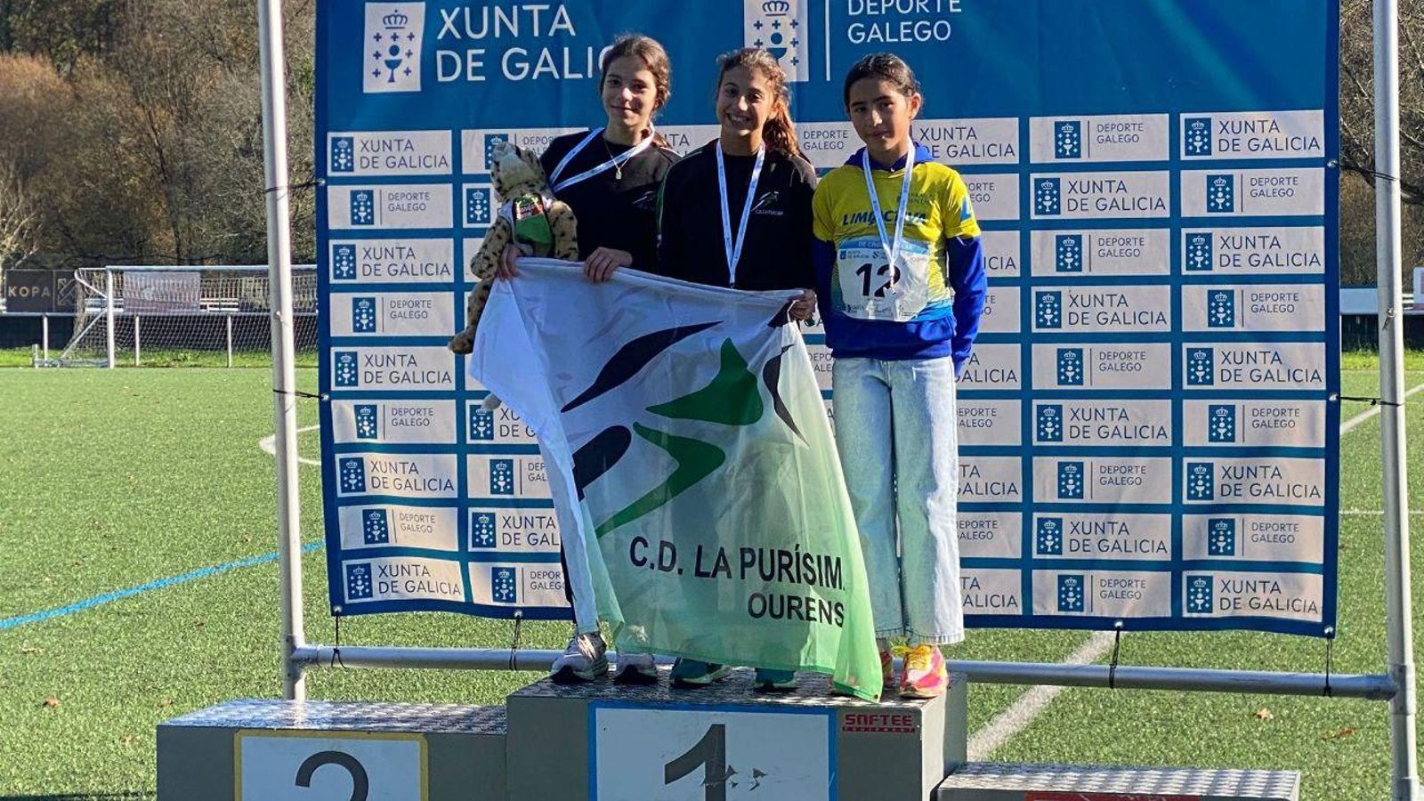 Podio femenino infantil.