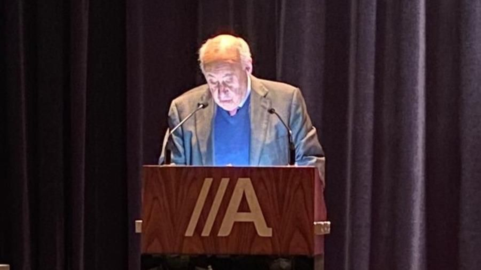 Pedro Regojo, durante la lectura del pregón.