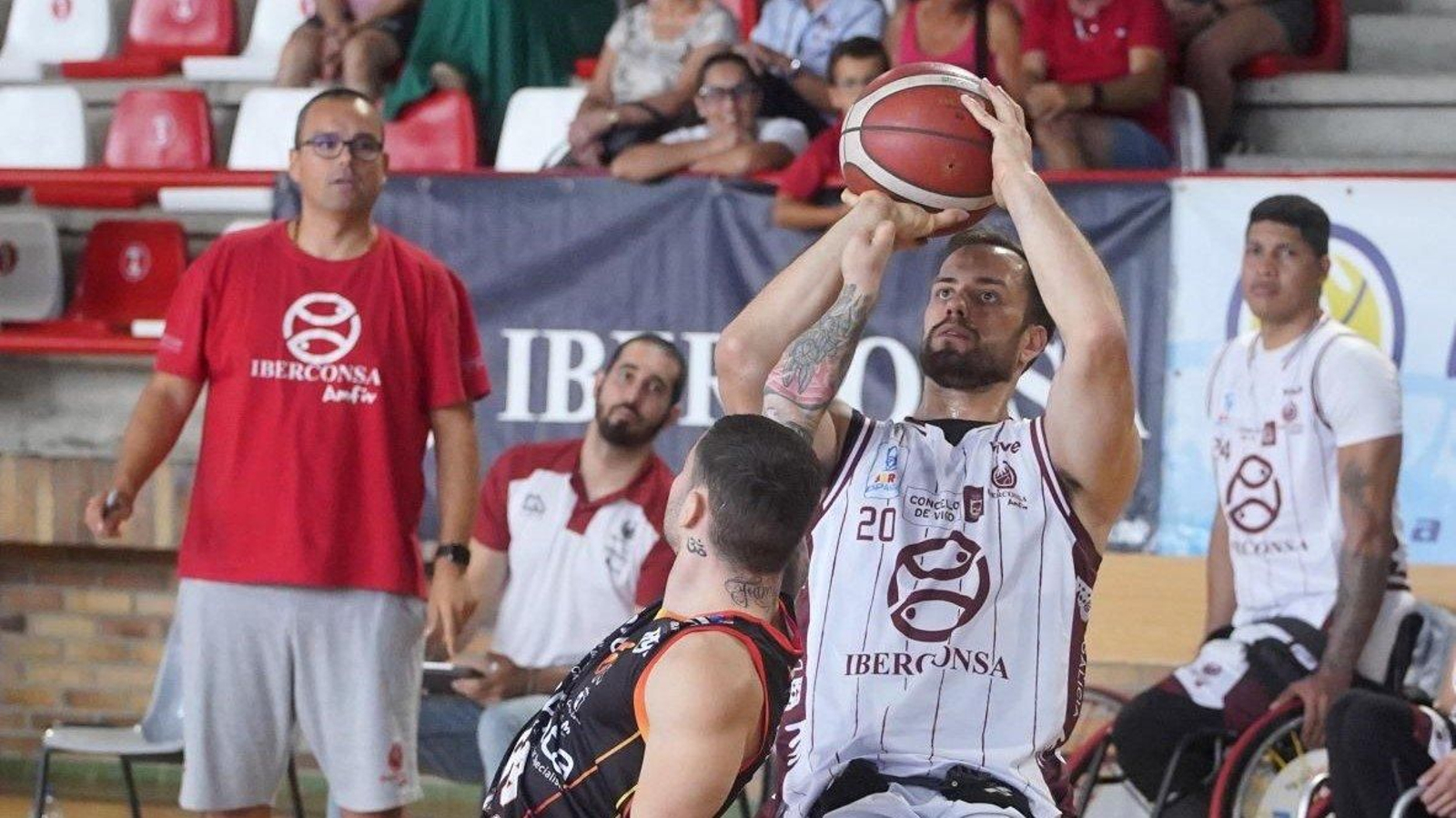 El Amfiv se enfrenta al Amiab Albacete hoy (13:30).