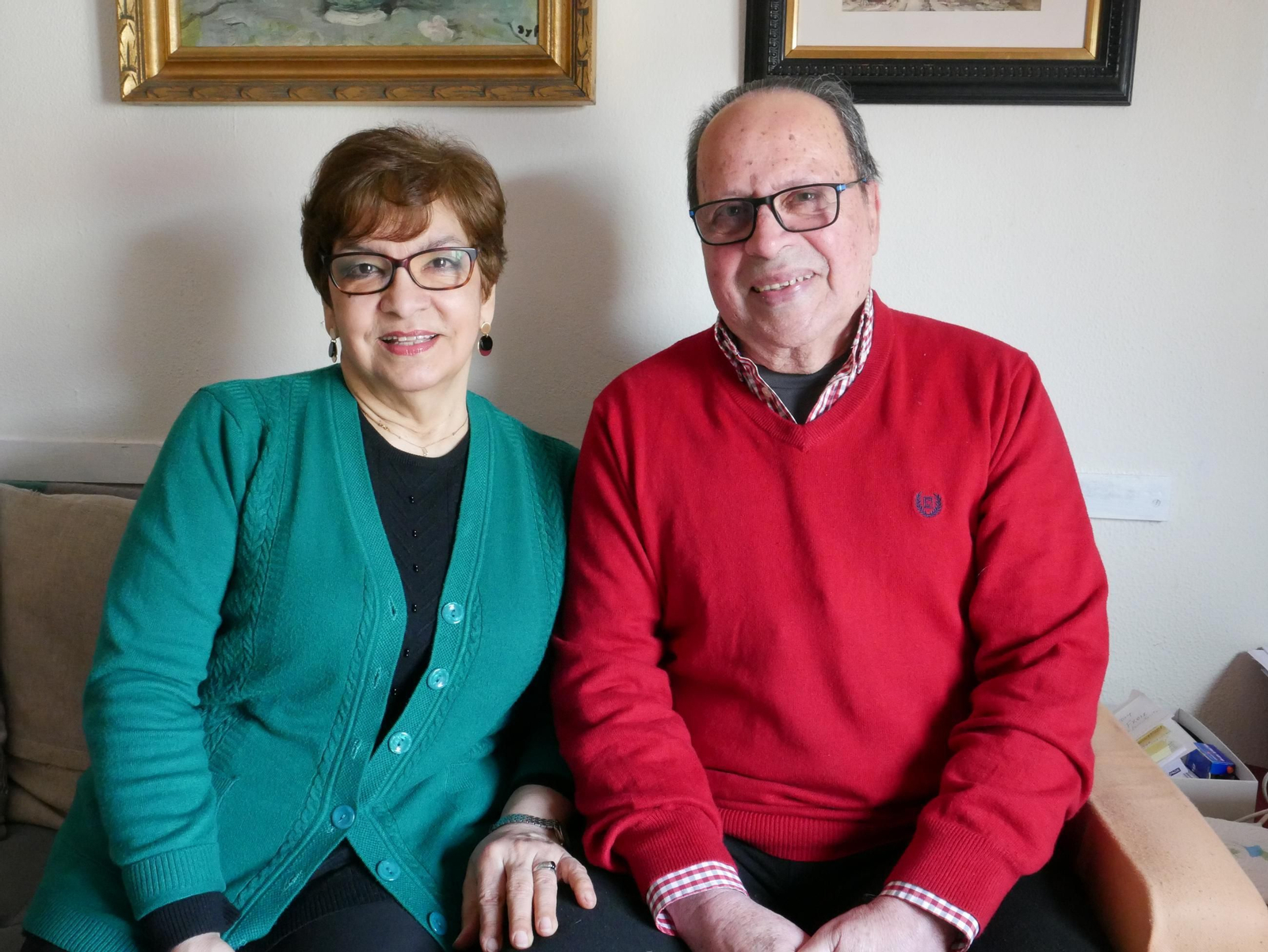 Nancy Torres y Virgilio Morello en su casa en O Couto