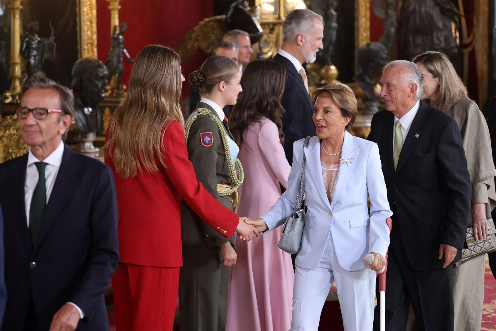 Galería | Los reyes, la princesa Leonor y la infanta Sofía presiden la recepción del 12 de octubre