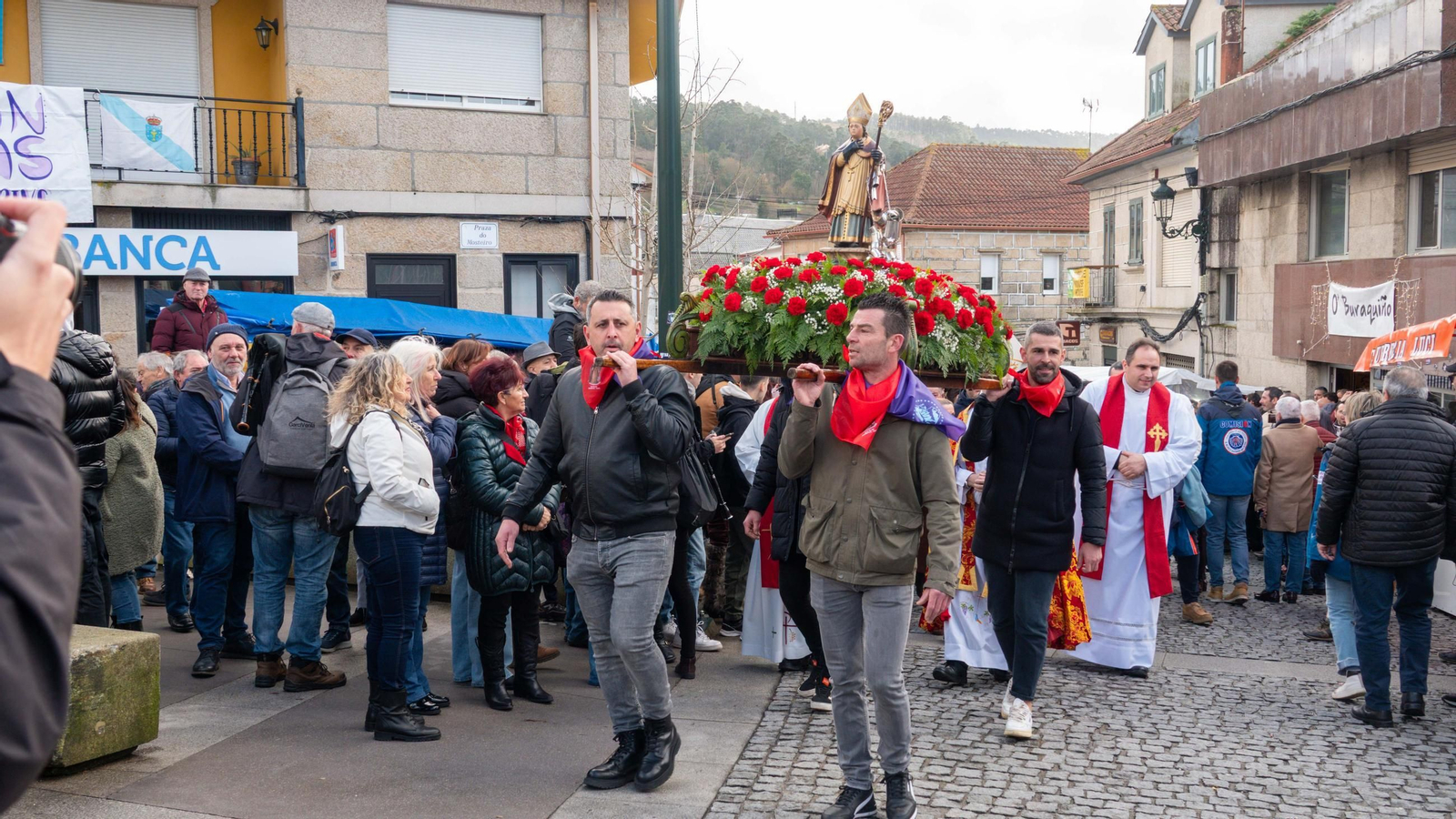 Galería | Bembrive celebra San Blas, la gran romería invernal de Vigo